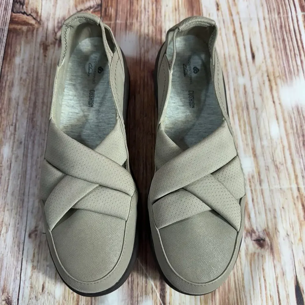 Clarks Cloudsteppers SILLIAN STAR Size 7 Tan Criss Cross Loafers Shoes Flats - Picture 3 of 10